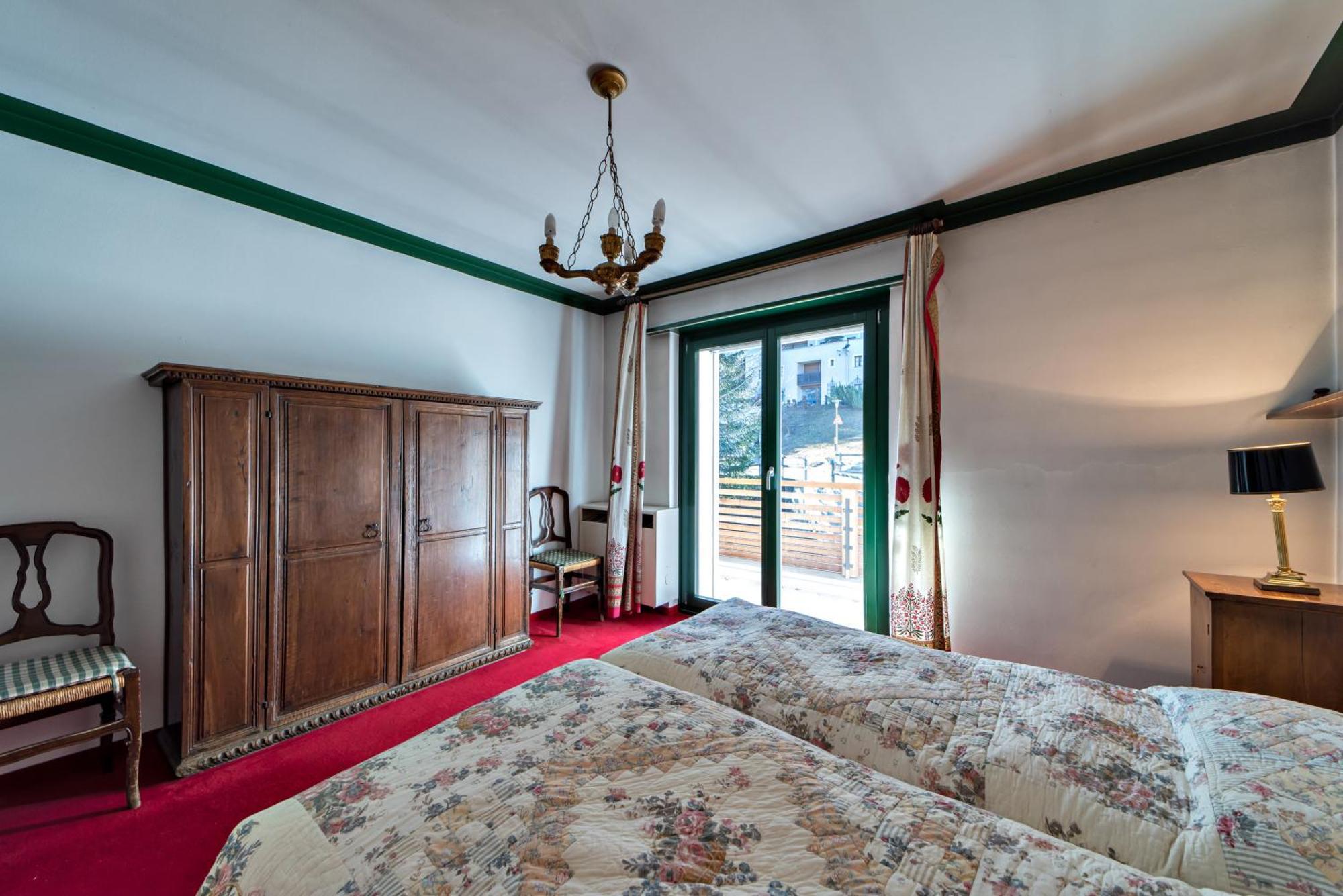 Chesa Cuntainta - St. Moritz Apartment Phòng bức ảnh