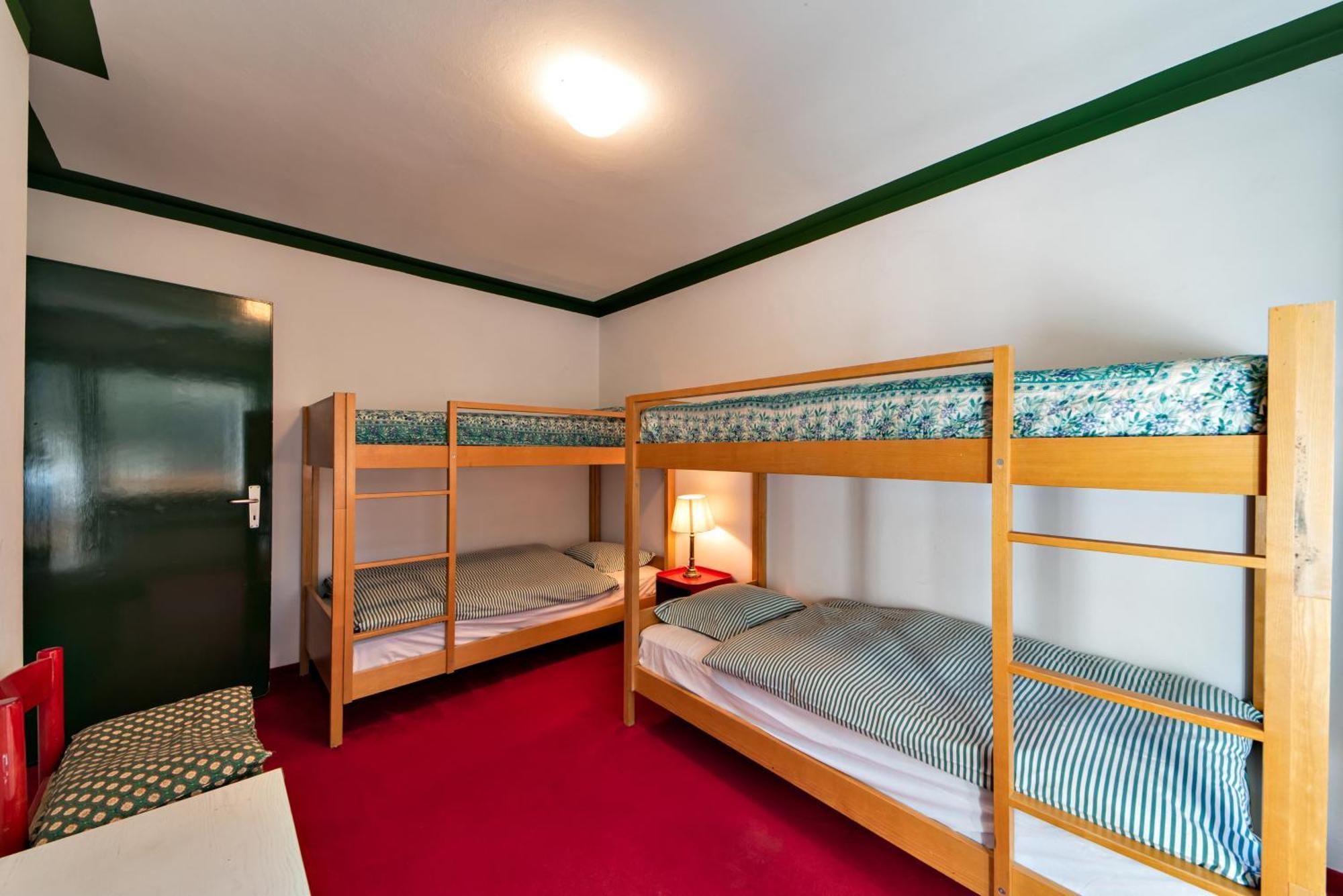 Chesa Cuntainta - St. Moritz Apartment Phòng bức ảnh